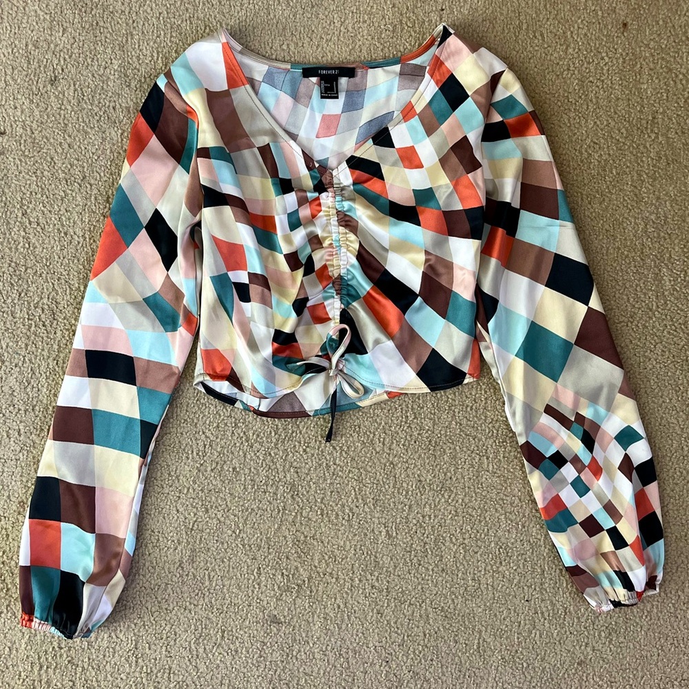 💕FOREVER 21 CROP TOP 💕